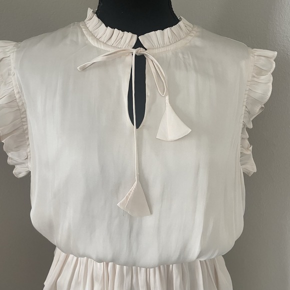 RESET BY JANE Sz L Claire Ruffle Tiered Mini Dress Satin Tie Neck Champagne Boho - Picture 5 of 9